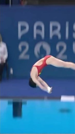 When Athletes Defy Gravity: Olympic Diving Highlights!