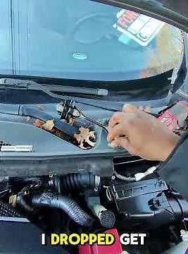 How to replace nissan juke battery (FAST)
