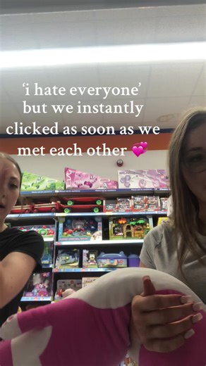 mummy and me swing 🥰@𝒾𝓈𝓁𝒶❀．