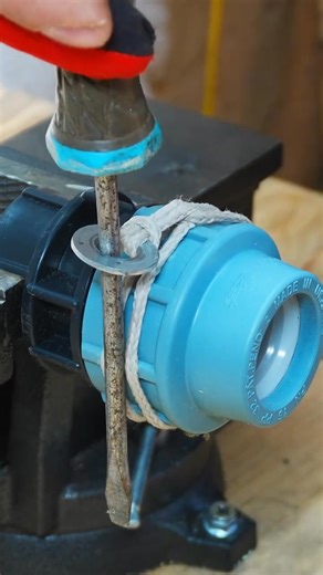 NO Wrench Pipe Hack! Plumber's Rope Trick #diy #tools #lifehacks #tips #tricks #hacks #ideas #homemade #workshop #plumbing #handyman #reelsvideo #trendingreels #foryoupage #fyp | Wow Things 0
