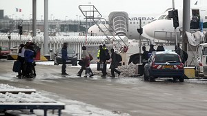 Trafic de cocaïne: un douanier de l’aéroport de Roissy interpellé et placé en garde à vue