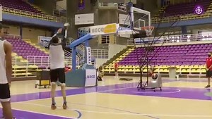 🏀 The first and only basketball shooting machine endorsed by FIBA, the International Basketball Federation. | Dr. Dish Basketball