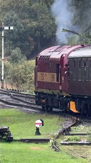 Slippery Rails - Class 37 departure #train #railway