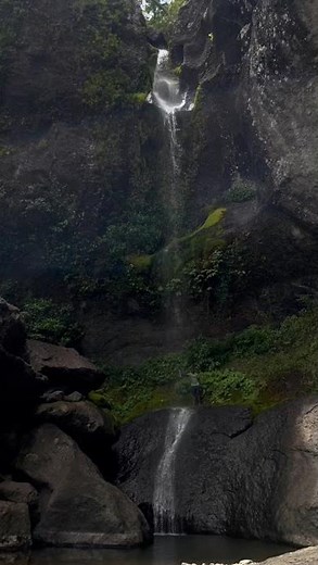 Hike to Waterfalls & Views at Koroyanitu | Fiji 🥾