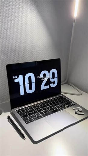 Are you stuck and don't know how to proceed with your content? Try Simplified's AI Writer! #simplified #aiwriter #socialmediaai #aitool #essaywriter #contentcreation #contentcreator