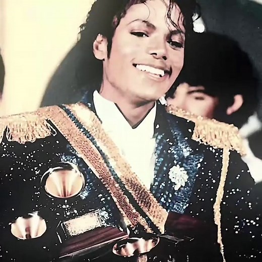 #MICHAELJACKSON || one of my fav mj fits || rmk: @cici ᴹᴶ || #fy #viral #vspedit #mjinnocent