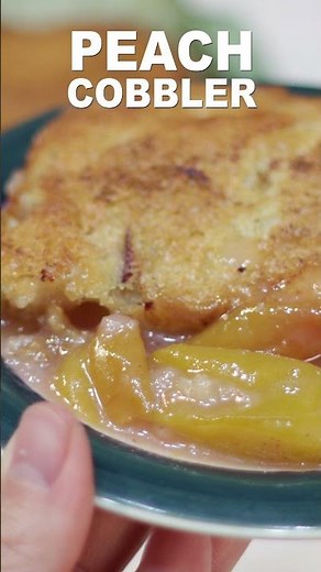 How to Make Peach Cobbler #Shorts | Easy Peach Cobbler Recipe