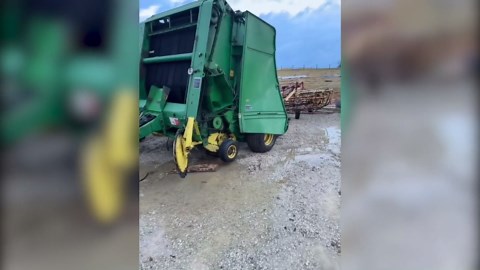 Video shows damage and debris as tornado rips through Kentucky