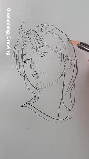 드로잉 과정: 얼굴 그리기와 스케치 기법