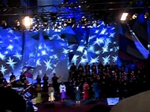 Kurt Carr & The Kurt Carr Singers - One Word (Vonnie Lopez)