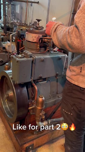 Would you like to see how to start a hot bulb engine from 1915? 🔥 #bm #fyp #fy #fypシ #foryou #museum #foryoupage #machines #engine #hotbulb #hotbulbengine #hotbulbsound #tiktok #viral