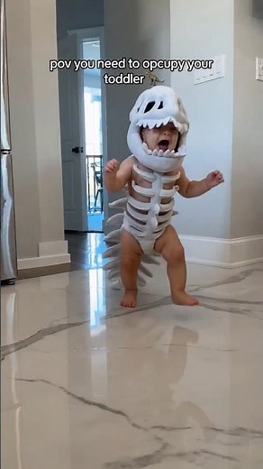 Baby Dinosaur Costume for Roaring Cute Adventures 🦖👶✨