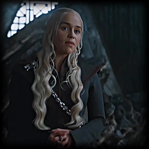 Mother of dragon 🐉🌹 Game of thrones 🔥 . . . . . #foryoupage❤️❤️ #viral_video #gameofthronesedit #motherofdragons🐉 #flypシ