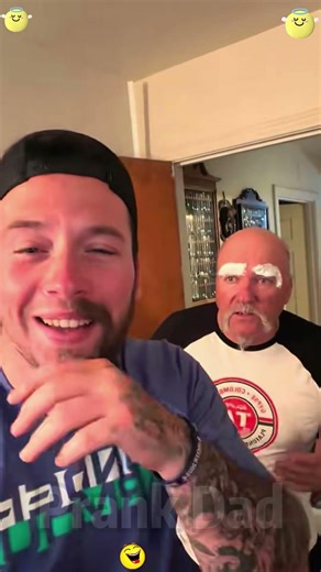Prank on my dad #prankvideo #funny #deardad #comedy #funnyvideo #prank #humor #laugh #family #fyp