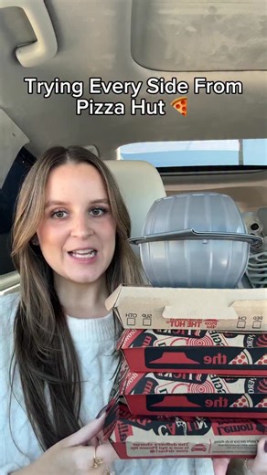 KAYLEIGH L’EON on Instagram: "What’s your favorite side?🍕 #pizzahut #pizza #foodie #foodtiktok #foodreview #foodreview #tastetest #reels #reelsinstagram #foodblogger #foodporn #foodstagram #foodgram #foodgasm"