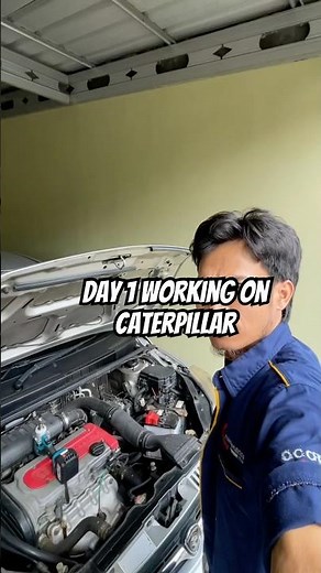 Day 1 working on dump truck caterpillar #heavyequipment #mechanic