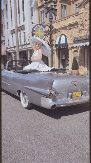 Classics never go out of style 💋 #MarilynMonroe