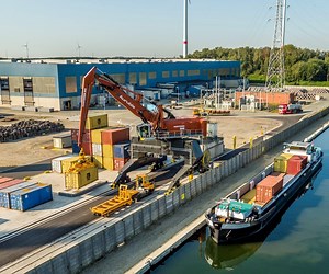 Material Handlers - Mantsinen