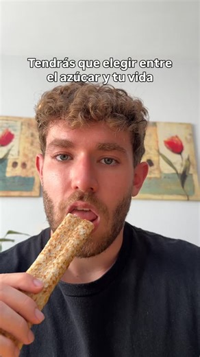 Álvaro Soler on Instagram: "Estás perdiendo tus años de oro, y no por culpa del azúcar o la comida, sino por tu responsabilidad Coger las riendas es necesario si quieres dejar de vivir una vida por defecto y empezar a vivir una por diseño 🎁 Comenta “CLASE” para ver la MASTERCLASS: Cómo Re-programar tu Cerebro para Eliminar la Ansiedad y la Adicción por Comer de Forma Irreversible ⚡️ ➡️Asegura tu plaza para la Masterclass de este Sábado 10 de Enero a las 17h 🇪🇸"