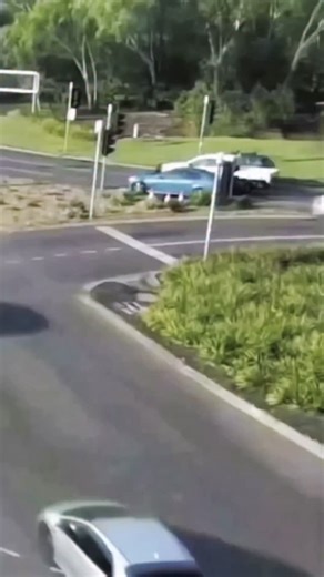 When the crew is finally back together and the playlist is on point!🤩🫨😬😂 | Simple Plan