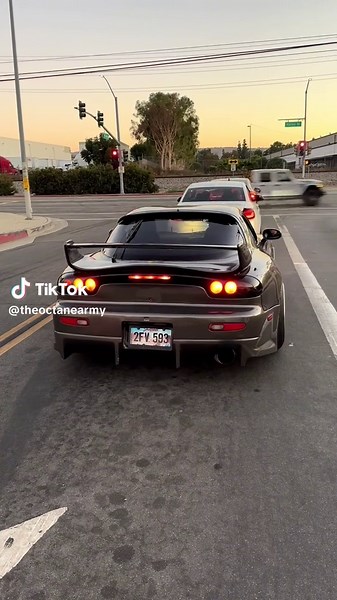Mazda RX7 - A Legendary Rotary Engine Car Showcase