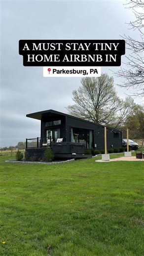 This PA luxury tiny home Airbnb was too incredible not to share! 🏠🔥 📌 Valley View Dr, Parkesburg, PA 19365 This is one of Zook Cabin’s many park model homes! 🚐 Looking for a relaxing getaway in the heart of Amish land? Book your next stay using the 🔗 over on my profile! #pennsylvania #pennsylvaniacheck #zookcabins #airbnb #airbnbreview #parkesburgpa #amish #parkmodel #tinyhouse #tinyhouseonwheels #luxurytinyhome #visitpa #pabucketlist