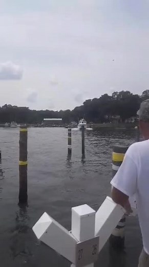 since TikTok took my last one down...#chesapeakecowboy#workboat #boattok #fishtok #fyp