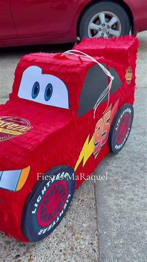 Lightning McQueen pinata piñata #piñatas #pinatas #contentcreator #creadordecontenido #viralvideo