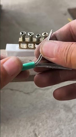 Best Practices for Splicing High-VoltageConductors