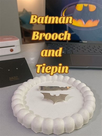 Unique Batman Silver Brooch and Tie Pin for Fans