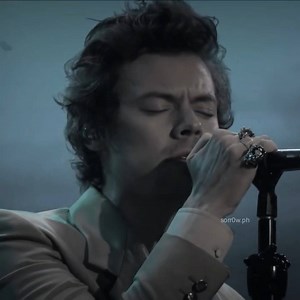900K views · 105K reactions | Harry Styles - Falling | Ｓｏｒｒｏｗ | Facebook