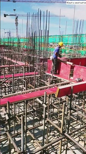 🏗️🧱 Modular Timber Scaffolding Demonstrating High-Rise Formwork Assembly