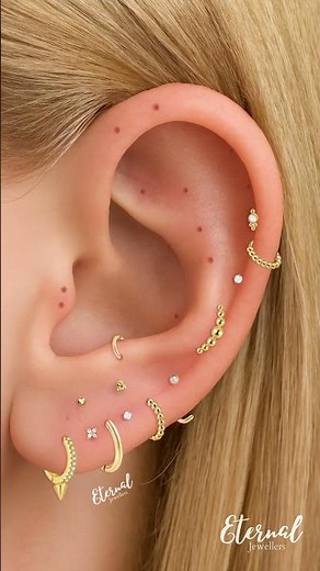 Bee Themed Ear Curation Ideas 🐝 | Eternal Jeweller