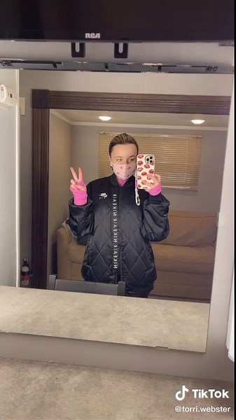 Actor Trailer Tour - Behind the Scenes Hollywood Life