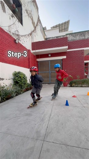We'll show you how to do it while doing the crossover in three steps.#skate #skater #skating #like