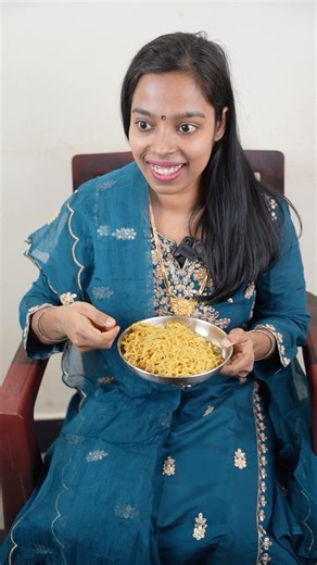 Me VS Relative😜When Mother Not At Home😂Eating Maggi #minkutinku #shorts #comedy #funny #ytshorts