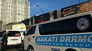 If you're wondering about traffic on EDSA... I hope no one is hurt, but seriously, how many more accidents before someone gets these buses under control? Trucks and buses are the biggest and heaviest vehicles on the road and yet they're driving the fastest and most of the time completely reckless. I don't know what happened in this accident but I'm sure we'll be hearing about "failed" brakes soon enough. | Gadget Addict