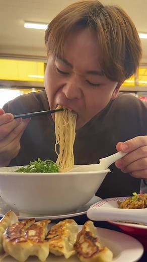 来来亭がこんなに美味い理由 — スープと人気メニュー解説