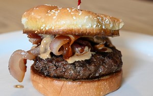 5 great places to grab a burger in the Jackson area