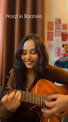 Tanushree Sharma on Instagram: "Waqt ki Baatein 🥀 [Waqt ki baatein,Dream note, Hindi song cover, acoustic, guitar cover, motivational, feel good, explore, cover song] #reelitfeelit #viral #explorepage✨ #explore #guitar"