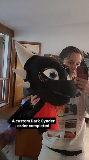 6.8K views · 684 reactions | Made out of handcarved upholstery foam and fleece, mostly handsew with puppet stitch to minimize any visible seams. #cosplay | Willow Creative | Facebook