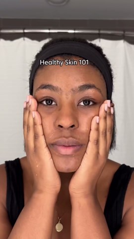 PCA SKIN Sheer Tint Broad Spectrum SPF 45 - Universally-Tinted Water-Resistant Hydrating Sunscreen for Use Alone or Under Foundation & Makeup (1.7 fl oz)