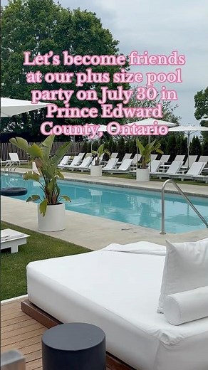 Come to our plus size pool party at Lakeside Motel just up from Laluxe Femme, a plus size boutique.