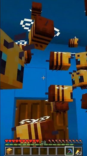 THINGS YOU DIDN'T KNOW ABOUT BEES IN MINECRAFT! #minecraft #minecraftshorts #shorts