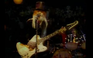 Johnny Winter - Jumpin' Jack Flash (Live)