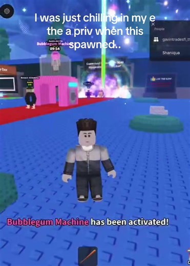 Incredible Roblox Moments: Spawn Surprise
