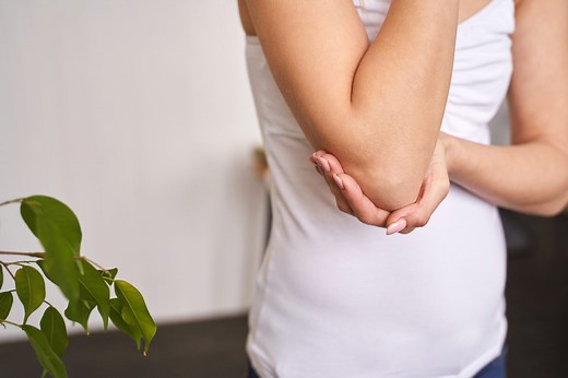 6 most effective tennis elbow exercises to soothe ongoing pain