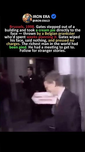 Someone Threw a Pie at Bill Gates. He Just Stood There.