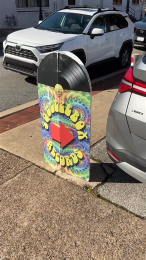 Squeezebox Record’s 1901 W 11th Street Wilmington, Delaware 10805 302-510-9429 Hey, we are here til’ 8 tonight with some astounding vinyl music for your consideration. @budpowellfan @bostonbandpage @gratefuldead @officialjackyl @blacksabbath @davidbowie @stranglersofficial ##vinyl #vinylrecords #recordshop #recordshops #recordstore #recordstores #records #trolleysquaredelaware #squeezeboxrecordsde #wilmingtondelaware #peace | SqueezeBox Records | Facebook