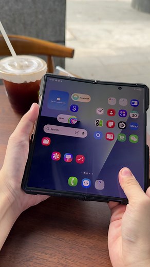 913 reactions · 73 shares | Give Thanks & Save Big! 旅——SUPCASE MagSafe Wallet - 3-in-1 Essential  RFID Protection & 5-card storage  Converts to multi-angle phone stand 鱗 3000g strong magnetic attachment  Fits iPhone 12-17 & most smartphones 旅 Thanksgiving Offer: Use code SUPTHX15 for 15% OFF! #MagSafeWallet #LimitedOffer | SUPCASE | Facebook